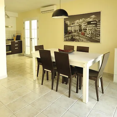 Carioca Villa Playa Blanca